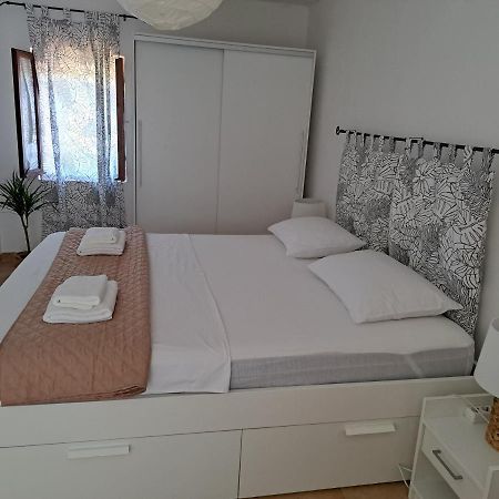 Family Apartment In Center Of ムルテル エクステリア 写真